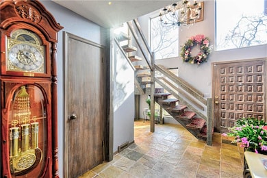 2113 Woodhill Rd, Edmond, OK 73025 - photo 4