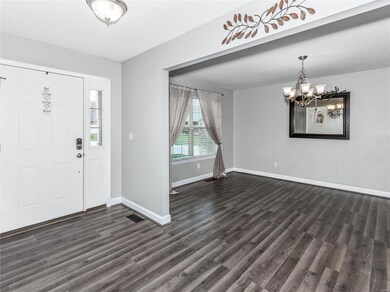 101 Derby Ln, Maryville, IL 62062 - photo 4