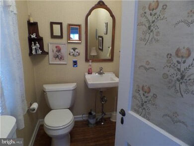 32 S Bayard Ave, Woodbury, NJ 08096 - photo 3