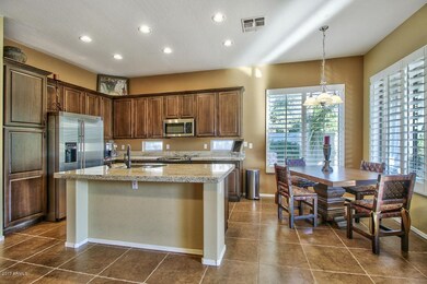 7715-E-Phantom-Way-24