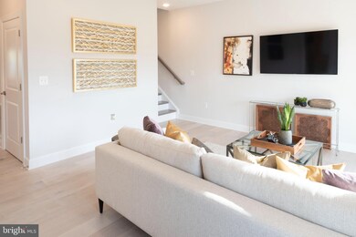 1702 Beech Leaf St, Dumfries, VA 22026 - photo 3