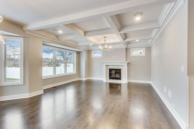 790 S Hawthorne Ave, Elmhurst, IL 60126 - photo 5