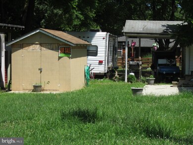 42-5 Barkway Dr, Falling Waters, WV 25419 - photo 4