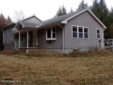 17 Traver Ln, Gansevoort, NY 12831 - photo 2