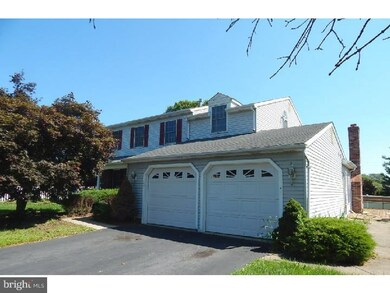 112 Carmen Ln, Langhorne, PA 19047 - photo 2