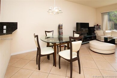 Dining/Family Combo Room