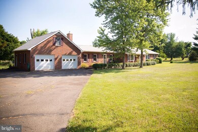 7156 Covingtons Corner Rd, Bealeton, VA 22712 - photo 2