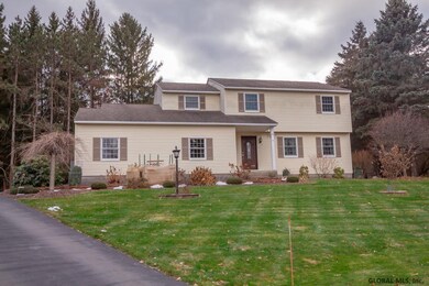 6 Olde Coach Rd, Schenectady, NY 12302 - photo 2