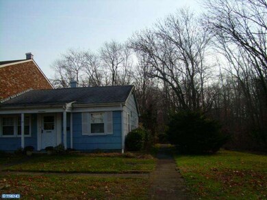 17 Farragut Ct, Willingboro, NJ 08046 - photo 3