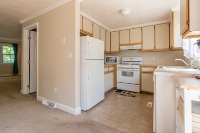 551 Hildreth St unit 9, Dracut, MA 01826 - photo 3