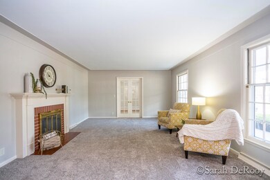 Sarah-DeRooy-Realtor-Home-For-Sale_58