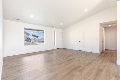 2880 S Osborne St, Kennewick, WA 99338 - photo 5