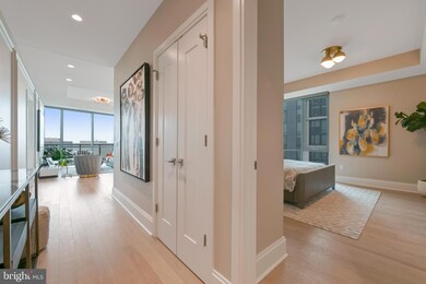 The Monarch unit 1001, McLean, VA 22102 - photo 6