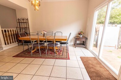 9035 Bonham Cir, Manassas, VA 20110 - photo 7