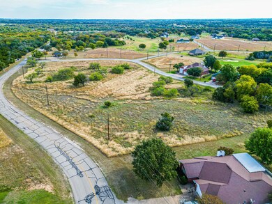 19005 White Bluff Dr, Whitney, TX 76692 - photo 3