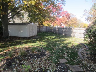 1214 Pine St, Batavia, IL 60510 - photo 3