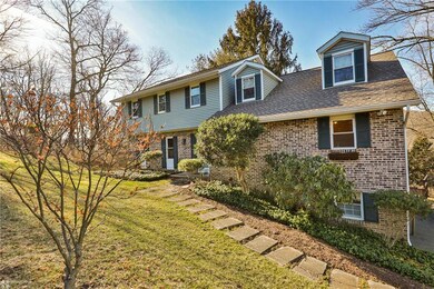 1704 Gable Dr, Coopersburg, PA 18036 - photo 4