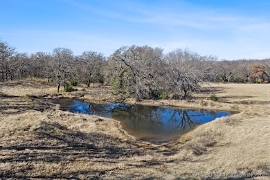 8141 Furrh Rd, Wilson, OK 73463 - photo 5