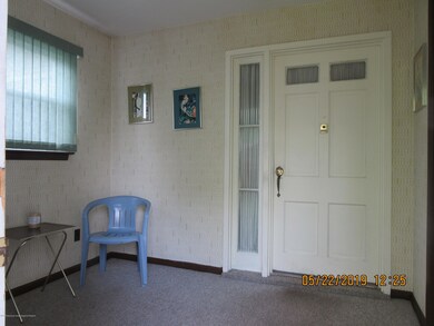 15 Mountain Ave, Hazlet, NJ 07730 - photo 3