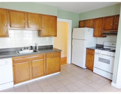 38 Hosmer St, Watertown, MA 02472 - photo 2