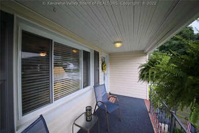 308 25th St, Dunbar, WV 25064 - photo 3