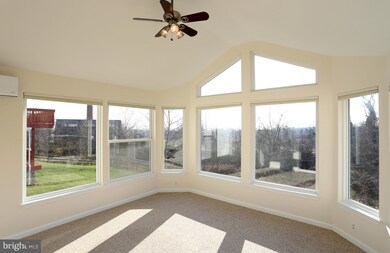 605 Cinnamon Tree Ct, Catonsville, MD 21228 - photo 5