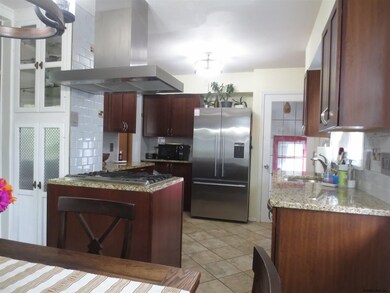 1154 Keyes Ave, Schenectady, NY 12309 - photo 6