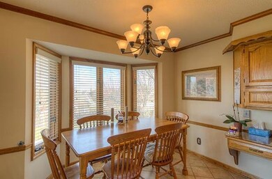 322 SW Marsh Wren St, Lees Summit, MO 64082 - photo 6