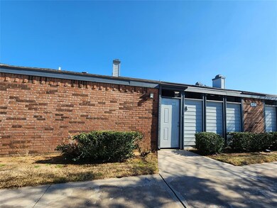 634 Bellaire Dr unit A, Hurst, TX 76053 - photo 2
