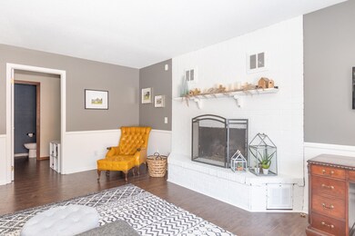 6076 Old Log Trail-20