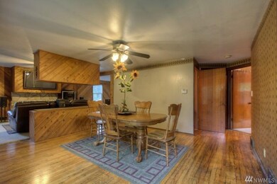 12822 37th Ave S, Tukwila, WA 98168 - photo 2