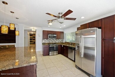 02_964SamarRd_5_Kitchen_FlexMLS800x600_8