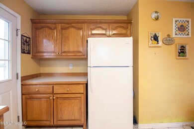 10500 maple-86008