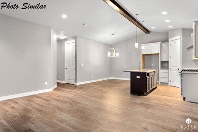 7833GateCreekDr(4of16)