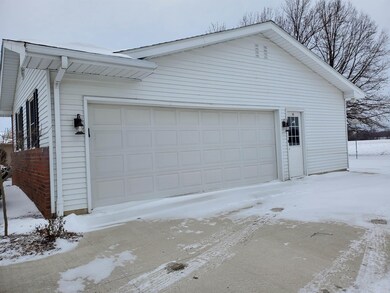 2024 Pleasant Ridge Rd, Fort Wayne, IN 46819 - photo 3