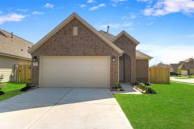 2910 Yaupon Grove Ln, Conroe, TX 77385 - photo 3