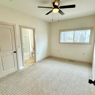 Bedroom 1 - Master