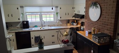 5 Sisters Ct, Waterville, ME 04901 - photo 3