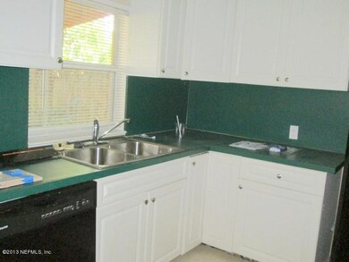 4710 Solandra Cir W, Jacksonville, FL 32210 - photo 7