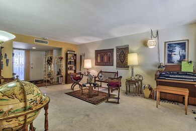 9715 W Lindgren Ave, Sun City, AZ 85373 - photo 6