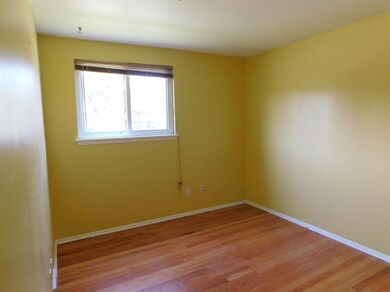 2910 Marshall St, Ann Arbor, MI 48108 - photo 6