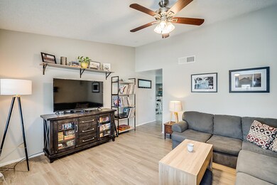 302 E Oraibi Dr, Phoenix, AZ 85024 - photo 7