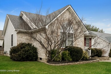 156 Aulbern Dr W, Mount Washington, KY 40047 - photo 3