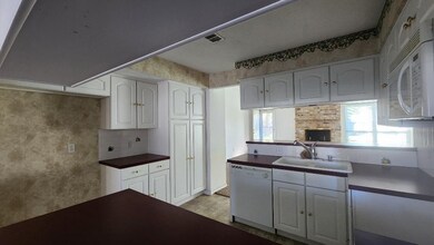 14330 Hollypark Dr, Houston, TX 77015 - photo 6