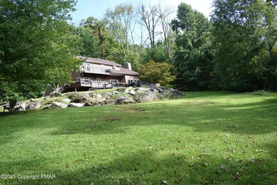 125 Greenbriar Rd, Stroudsburg, PA 18360 - photo 2