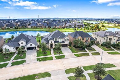 28315 Enchanted Shores Ln, Fulshear, TX 77441 - photo 3