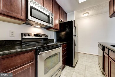 15639 Horseshoe Ln unit 639, Woodbridge, VA 22191 - photo 5