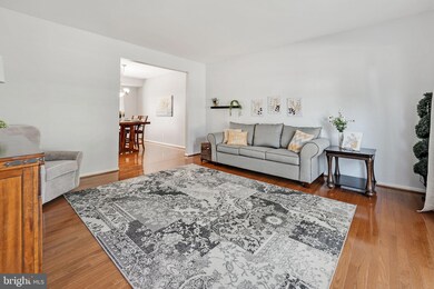 8548 Yoder St, Manassas, VA 20110 - photo 5