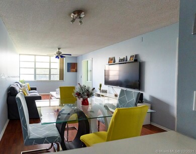 Live Oak Place unit 307, Davie, FL 33324 - photo 4