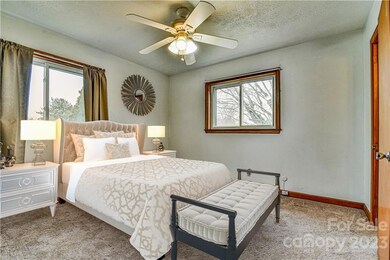 881 New Leicester Hwy, Asheville, NC 28806 - photo 5